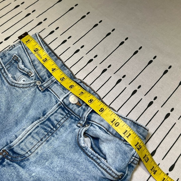 Joe Fresh X Jillian Harris High rise, straight jeans. Size 25. - Picture 6 of 11